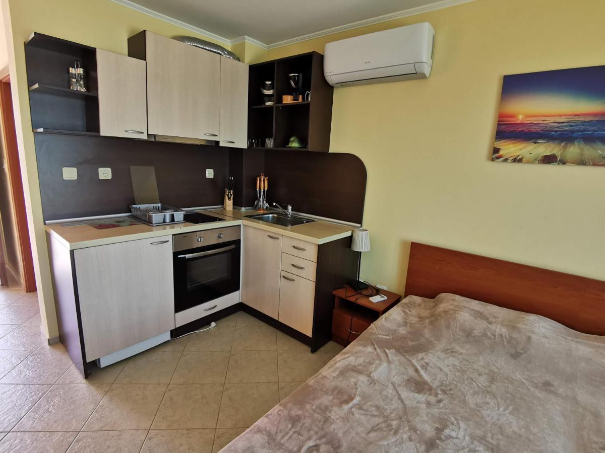 Black Sea Paradise, Luxury Apartments Созопол Екстериор снимка